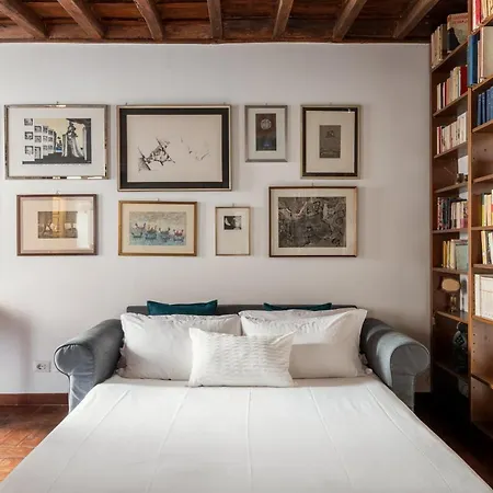 Domus Quiritum Charming, Appartamento D'Epoca A Campo De' Fiori-3